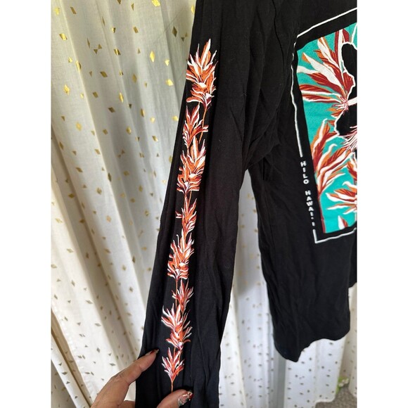 Kakou Apparel Hawaiian Merrie Monarch Hilo Hawaii Kahiko Hula Dancer T-Shirt S - Picture 4 of 5